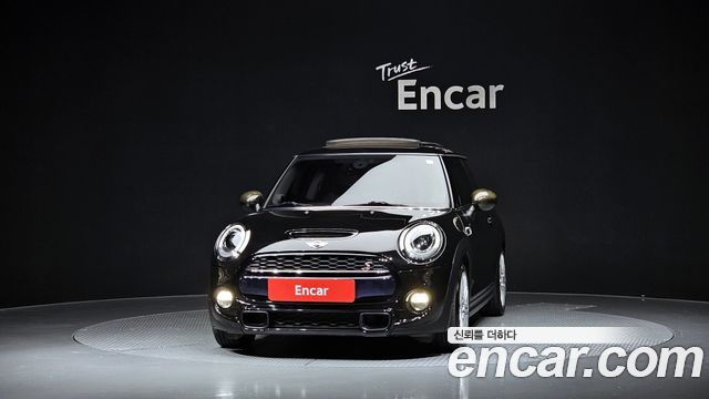 Mini Cooper 2016 — photo 3