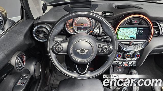 Mini Cooper 2016 — photo 13