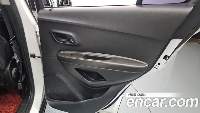 Chevrolet Korea Trax 2016 — photo 15