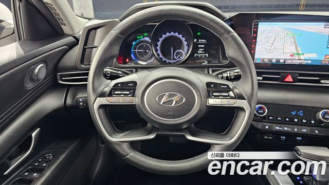 Hyundai AVANTE 2023 — photo 19