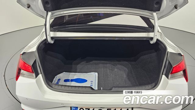 Hyundai AVANTE 2023 — photo 26