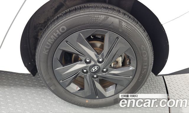 Hyundai AVANTE 2023 — photo 7