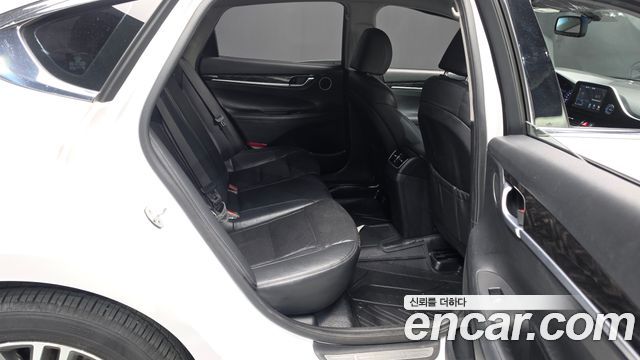 Hyundai Grandeur 2019 — photo 17