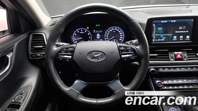Hyundai Grandeur 2019 — photo 18