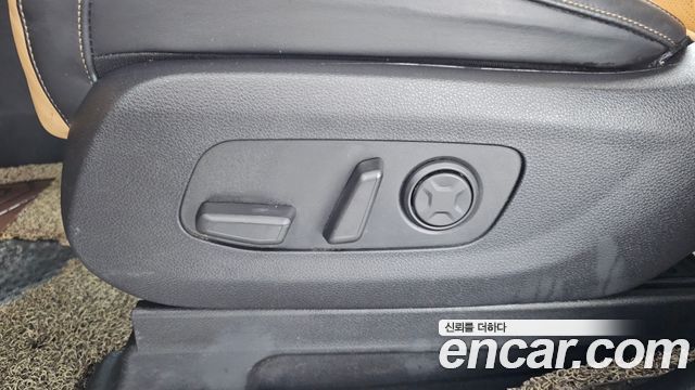 Kia Canival 2021 — photo 30