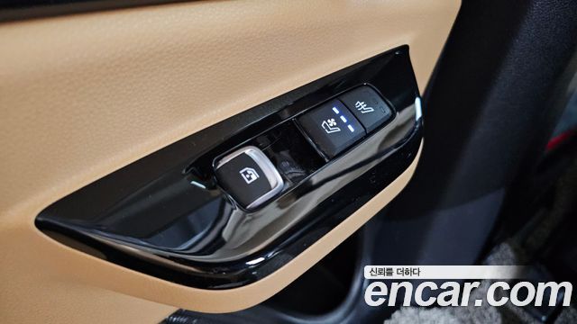 Kia Canival 2021 — photo 39