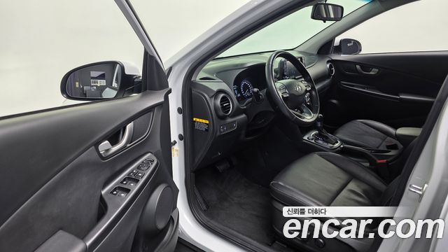 Hyundai Kona 2018 — photo 17