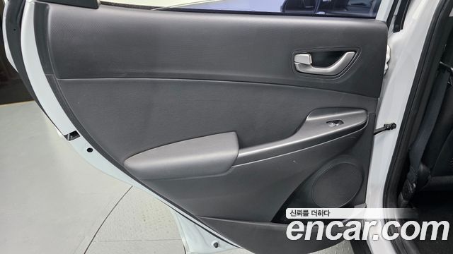Hyundai Kona 2018 — photo 15