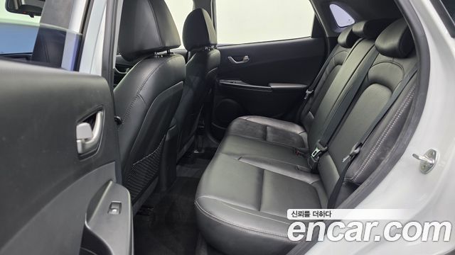 Hyundai Kona 2018 — photo 16
