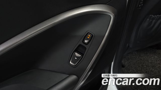 Hyundai Santafe 2015 — photo 19