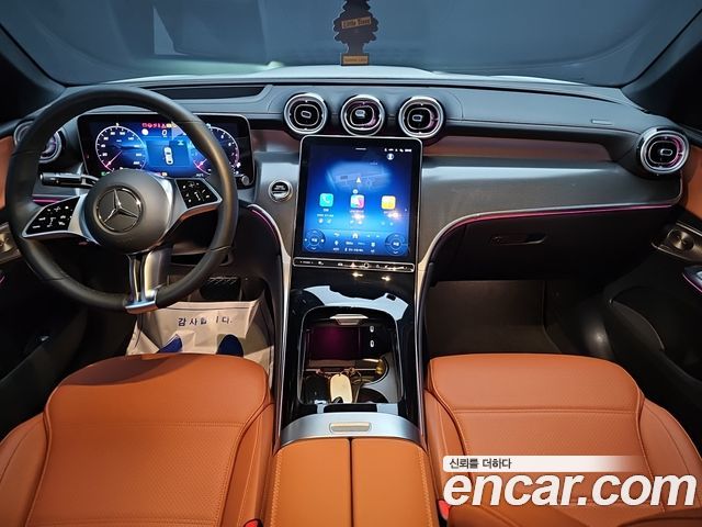 Mercedes-Benz GLC-Class 2025 — photo 7