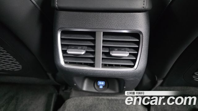 Hyundai Sonata 2020 — photo 30
