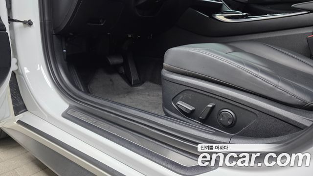 Hyundai Sonata 2020 — photo 31