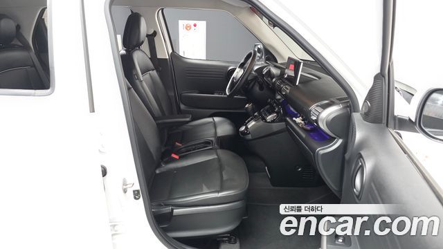 Hyundai Casper 2023 — photo 17