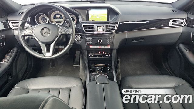 Mercedes-Benz E-Class 2016 — photo 7