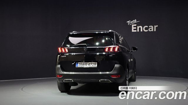Peugeot 5008 2024 — photo 4
