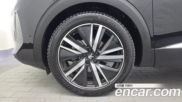 Peugeot 5008 2024 — photo 5