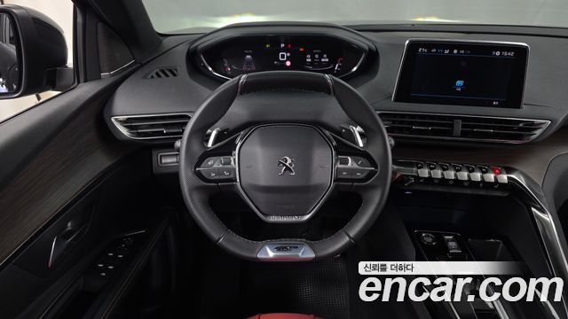 Peugeot 5008 2024 — photo 13