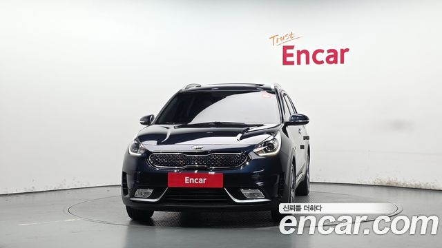 Kia Niro 2018 — photo 3