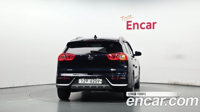 Kia Niro 2018 — photo 4