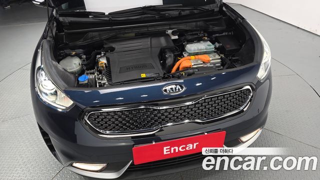 Kia Niro 2018 — photo 6