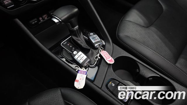 Kia Niro 2018 — photo 12