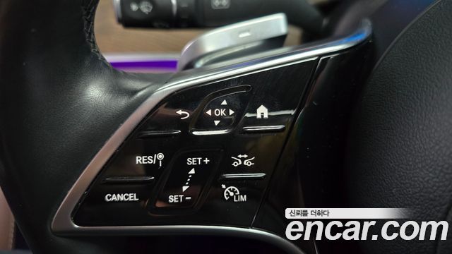 Mercedes-Benz E-Class 2023 — photo 21