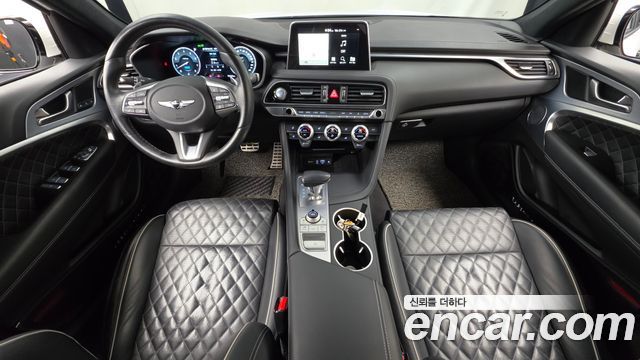 Genesis G70 2020 — photo 10