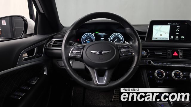 Genesis G70 2020 — photo 19