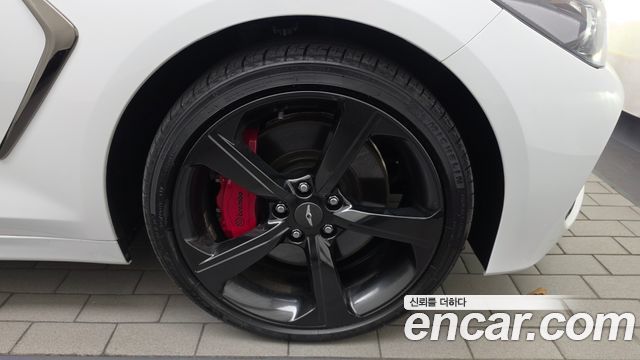 Genesis G70 2020 — photo 7