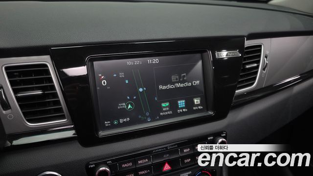 Kia Niro 2018 — photo 21