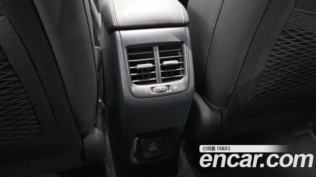 Kia Niro 2018 — photo 31