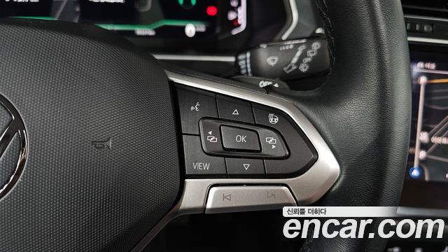 Volkswagen Tiguan 2023 — photo 26