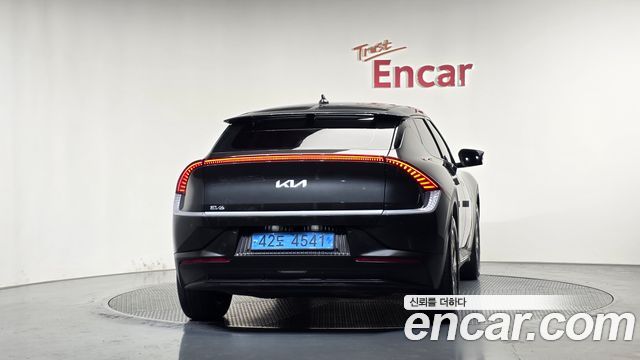 Kia EV6 2023 — photo 4