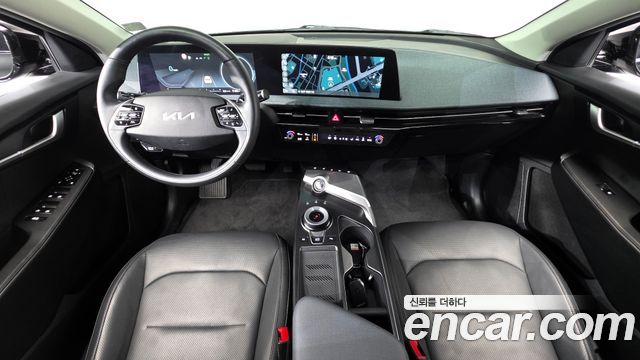 Kia EV6 2023 — photo 10