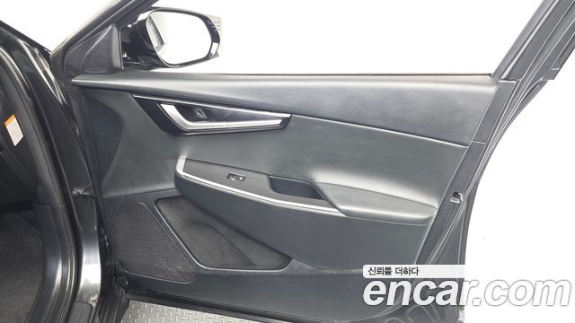 Kia EV6 2023 — photo 14
