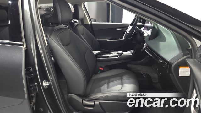 Kia EV6 2023 — photo 16
