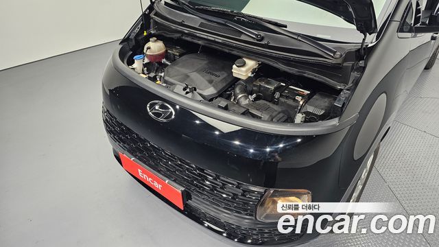 Hyundai Staria 2022 — photo 6