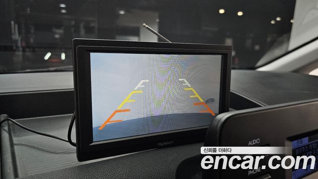 Hyundai Staria 2022 — photo 15