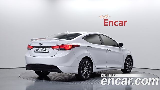 Hyundai AVANTE 2013 — photo 2