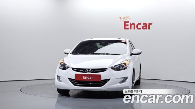 Hyundai AVANTE 2013 — photo 3