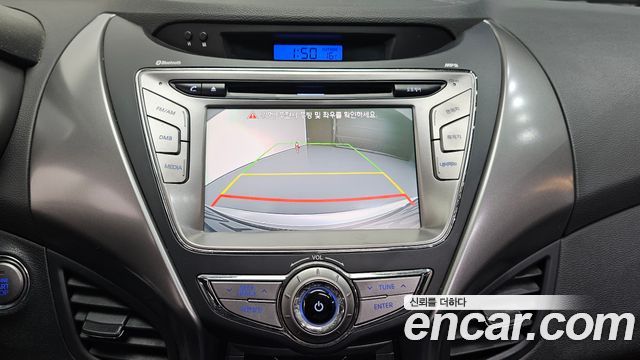 Hyundai AVANTE 2013 — photo 15