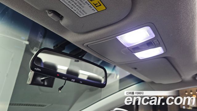 Hyundai AVANTE 2013 — photo 16