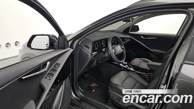 Kia Niro 2026 — photo 13