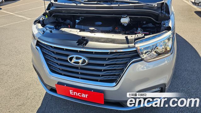 Hyundai Starex 2019 — photo 6