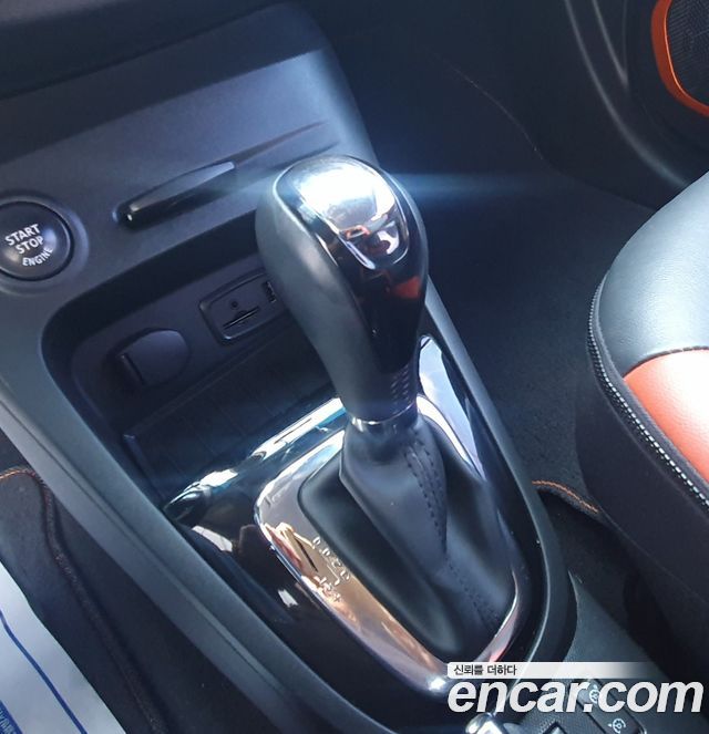 Renault Korea QM3 2015 — photo 16