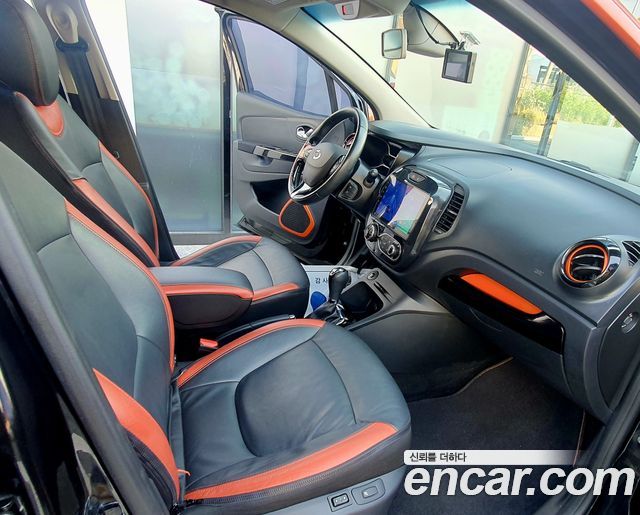 Renault Korea QM3 2015 — photo 18