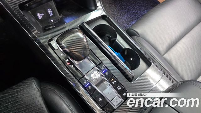 Kia K7 2020 — photo 9