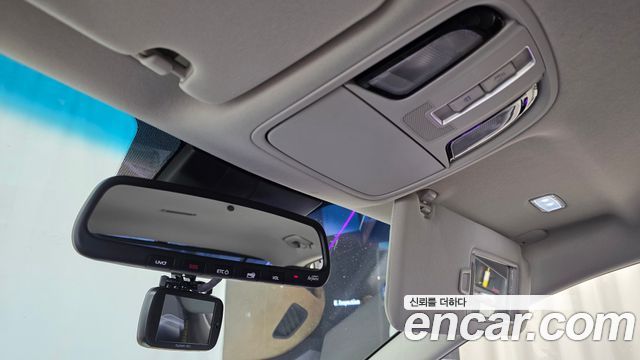 Kia K7 2020 — photo 17
