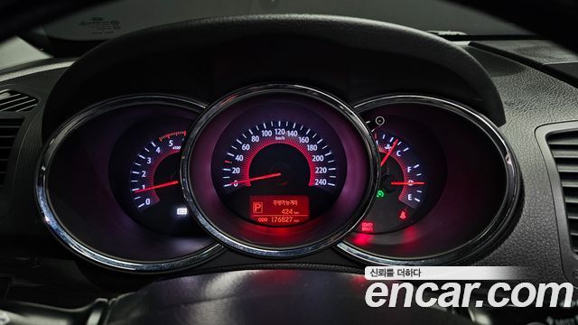 Kia Sorento 2012 — photo 11